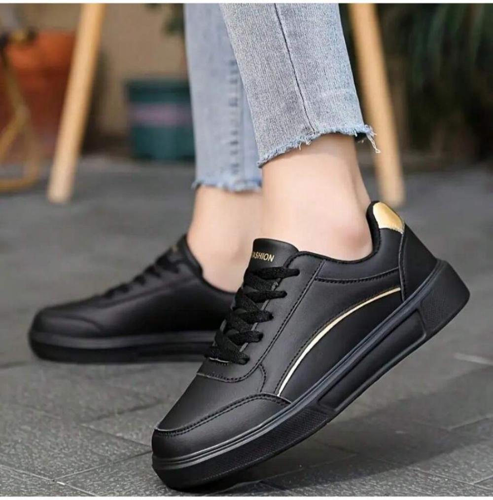 Women White Casual Sneakers, L - Running Gear For Sale ulasan dan harga